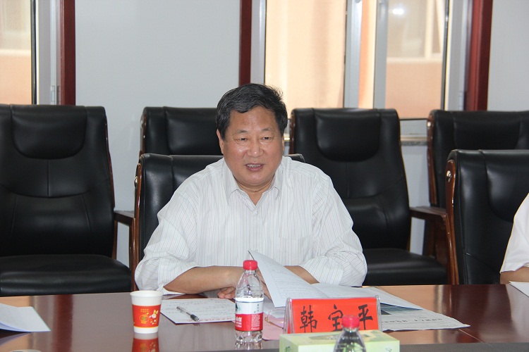 评审专家-徐州好博(中国)HAOBO官方网站学院原校长韩宝平教授.JPG 评审专家-徐州好博(中国)HAOBO官方网站学院原校长韩宝平教授.JPG